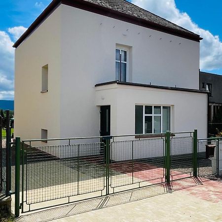 Apartmany Hvezdecka Broumov Exterior foto